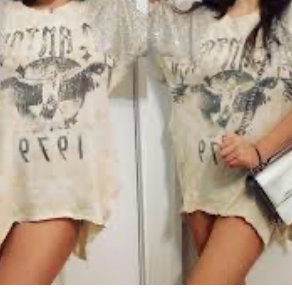 We The Free Graphic Tee in Cream and Black